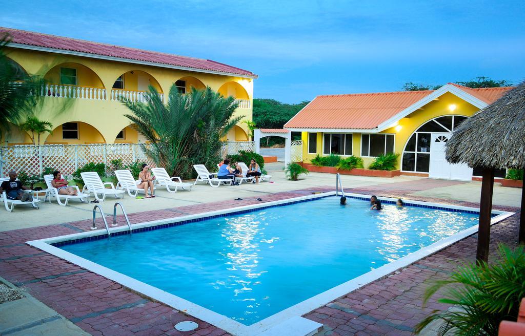 Coconut Inn Палм Бийч Екстериор снимка